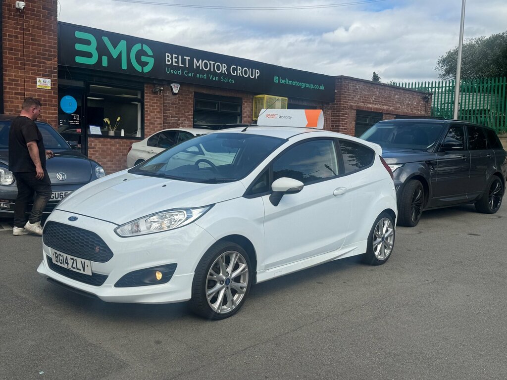 Ford Fiesta 1.0T Ecoboost Zetec S Hatchback White