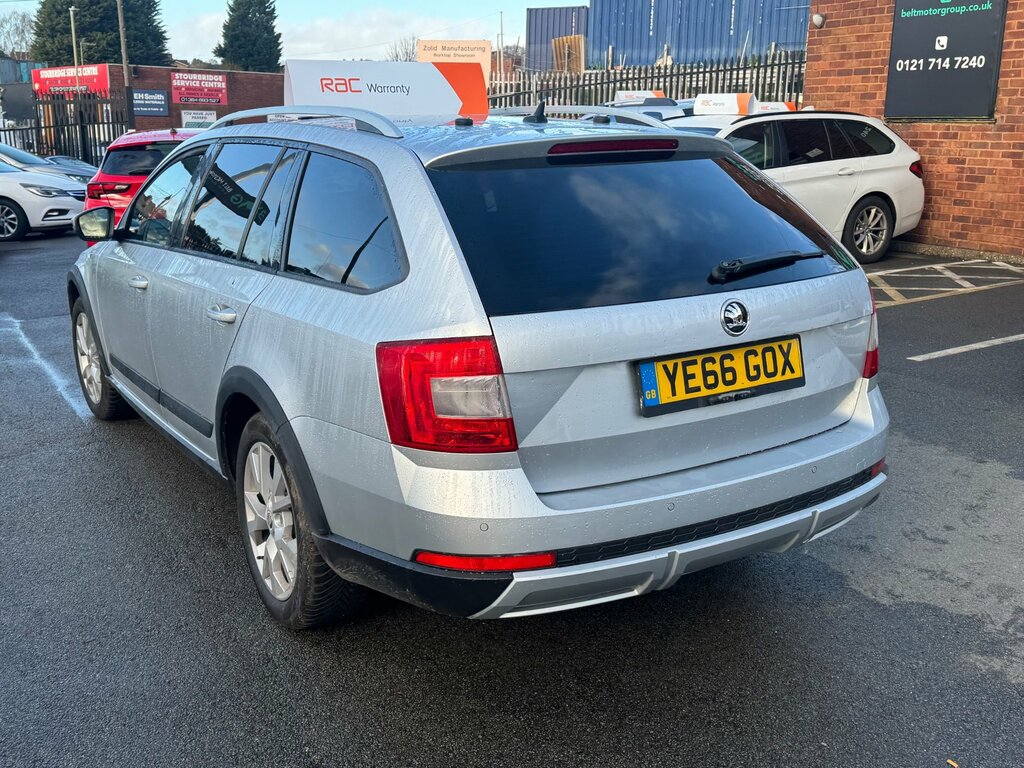 Skoda Octavia Octavia Vrs Tdi 4X4 S-a Black #7