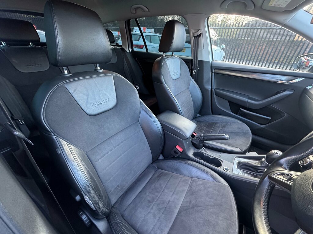 Skoda Octavia Octavia Vrs Tdi 4X4 S-a Black #11