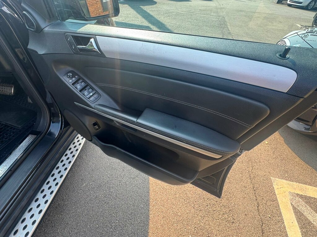 Mercedes-Benz M Class Ml350 Cdi Blueefficiency Grand Black #10