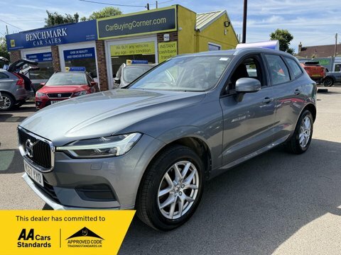 Volvo XC60 2.0 D4 Momentum Grey