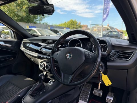 Alfa Romeo Giulietta 1.4 Tb Multiair Veloce Tct Euro 5 Ss Red #8