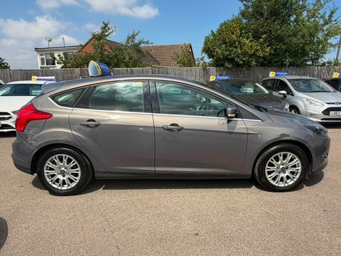 Ford Focus 1.6 Titanium Euro Brown #4