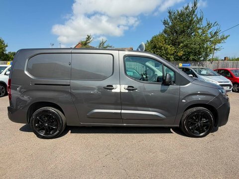Citroen Berlingo 1.5 Bluehdi 950 Grey #4