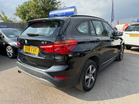 BMW X1 1.5 18I Se Black #3