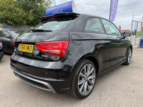 Audi A1 1.4 Tfsi S Black #5