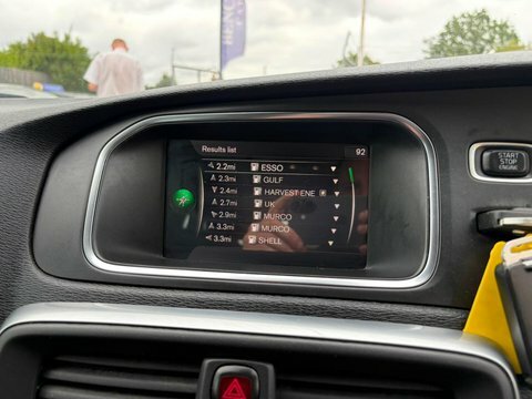 Volvo V40 T2 Momentum Nav Plus Winter Pack Blue #33