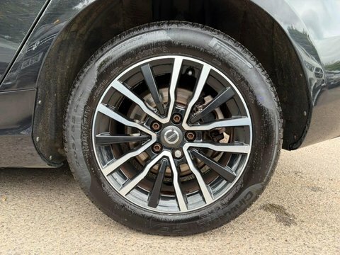 Volvo V40 T2 Momentum Nav Plus Winter Pack Blue #29