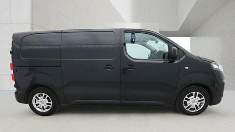 Vauxhall Vivaro 1.5 Turbo D Black #4