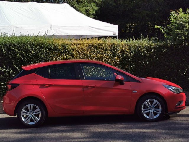 Vauxhall Astra Cdti Ecotec Blueinjection Tech Red #3