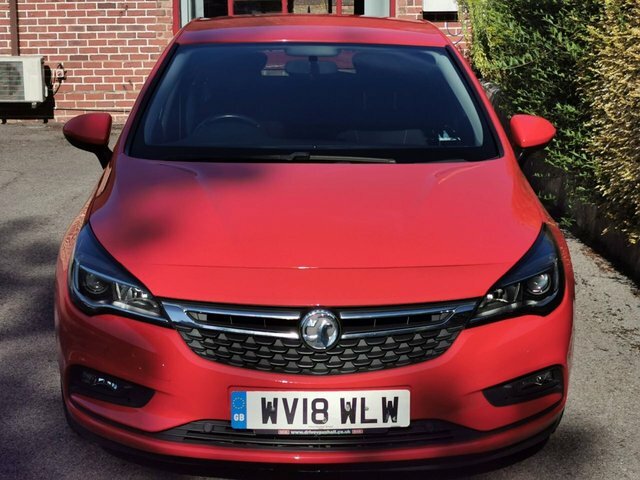 Vauxhall Astra Hatchback Black #13