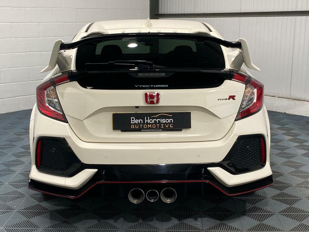 Honda Civic 1.5 Vtec Turbo Sport Man - 6 X Service Stamps Red #31