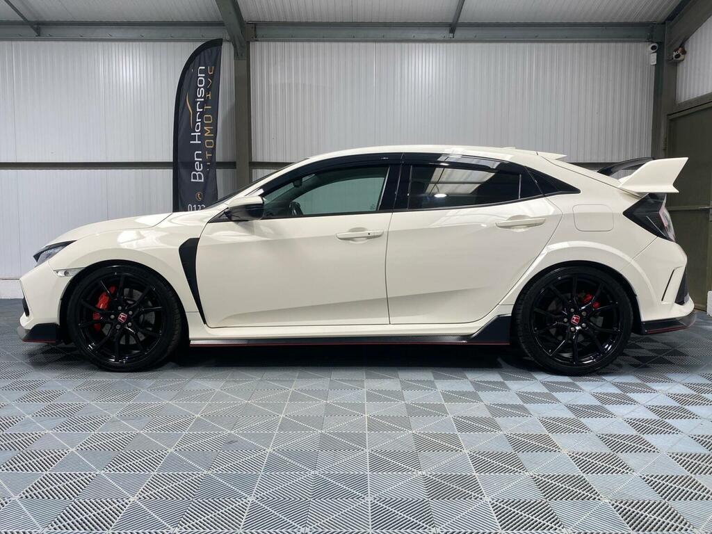 Honda Civic 1.5 Vtec Turbo Sport Man - 6 X Service Stamps Red #49
