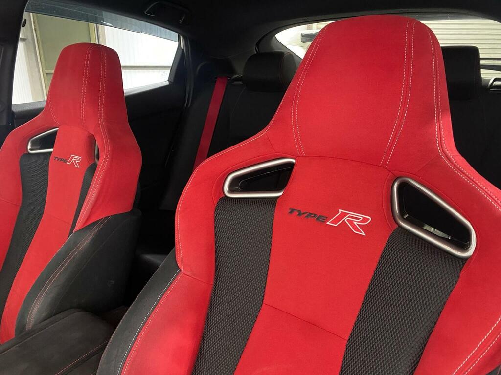 Honda Civic 1.5 Vtec Turbo Sport Man - 6 X Service Stamps Red #20