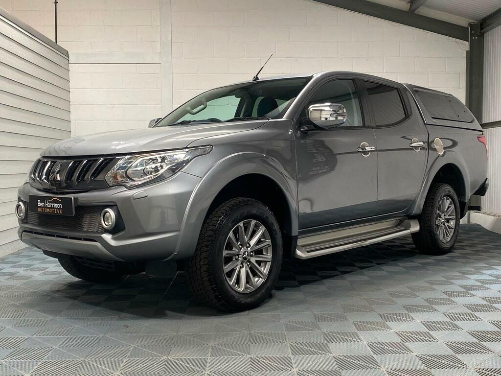 Mitsubishi L200 2.4 Di-d Dc Barbarian 4Wd Euro 6 Grey #4