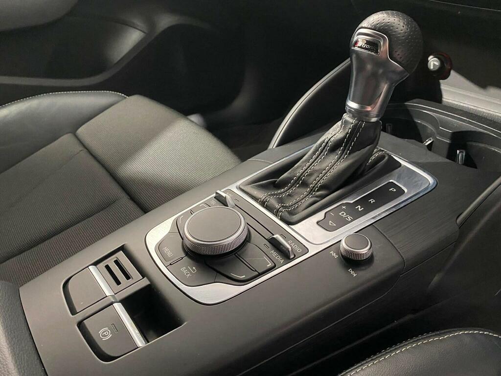 Audi A3 1.6 Tdi Sport Hatchback Euro 5 Silver #16