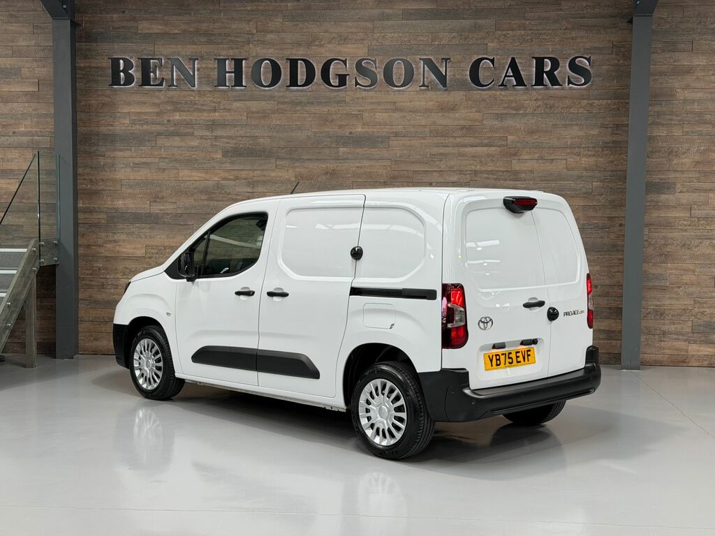 Toyota Proace City 1.5 Bluehdi Icon Short White #2