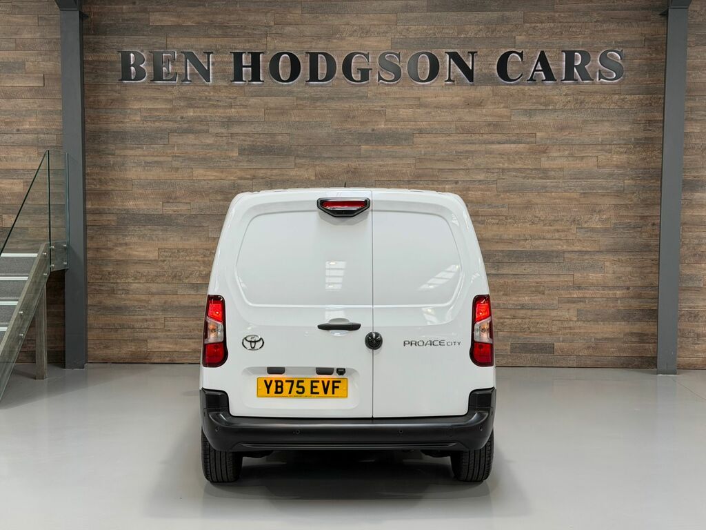 Toyota Proace City 1.5D 100 Active Van #20