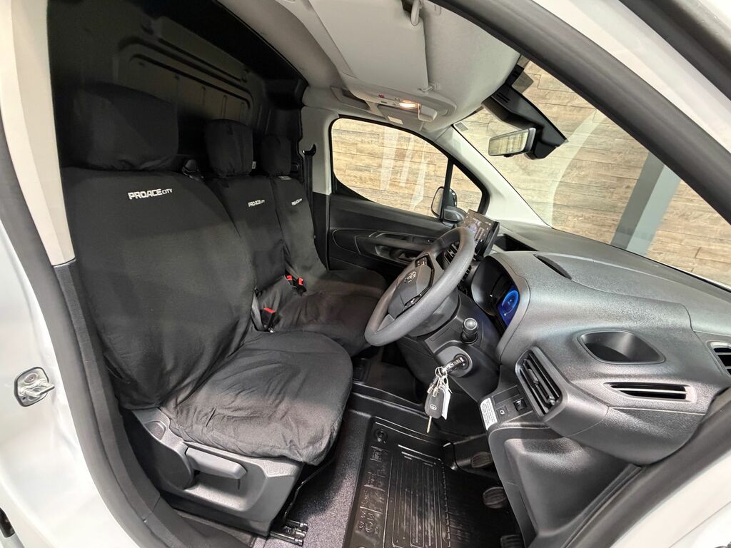 Toyota Proace City 1.5 Bluehdi Icon Short White #4