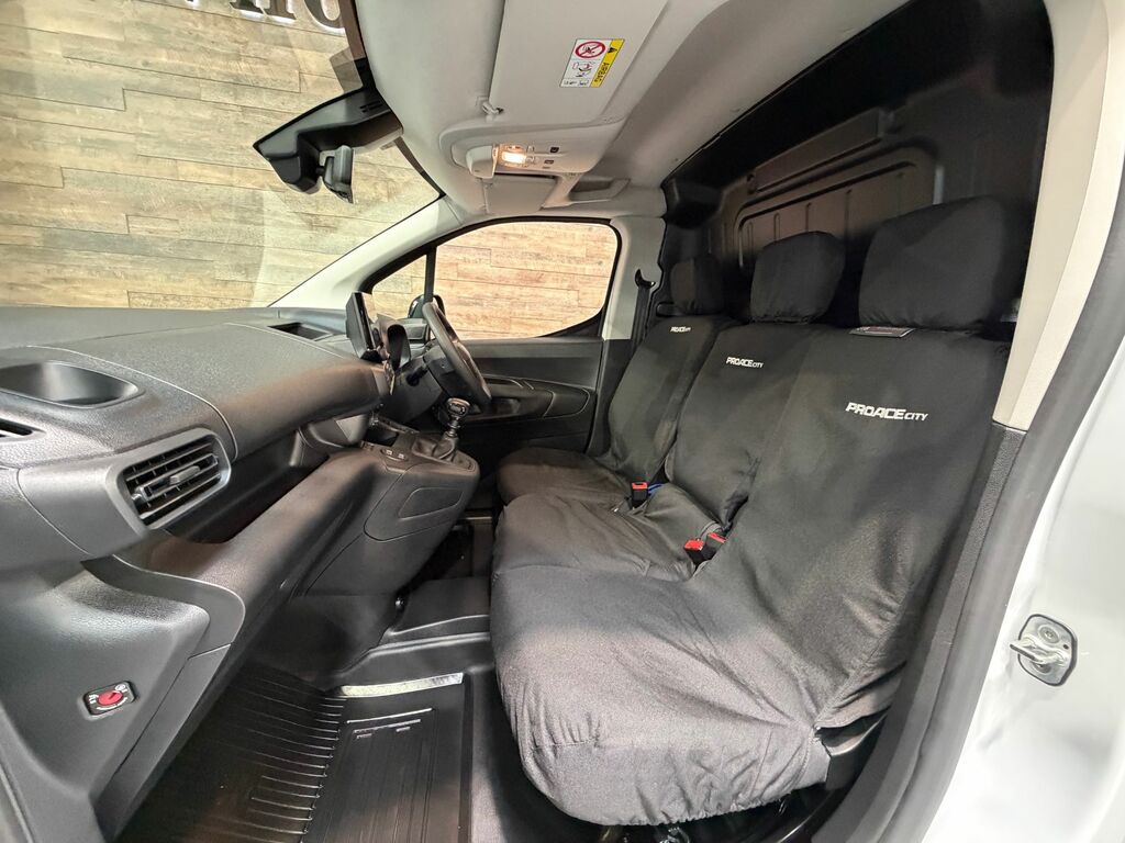 Toyota Proace City 1.5 Bluehdi Icon Short White #6