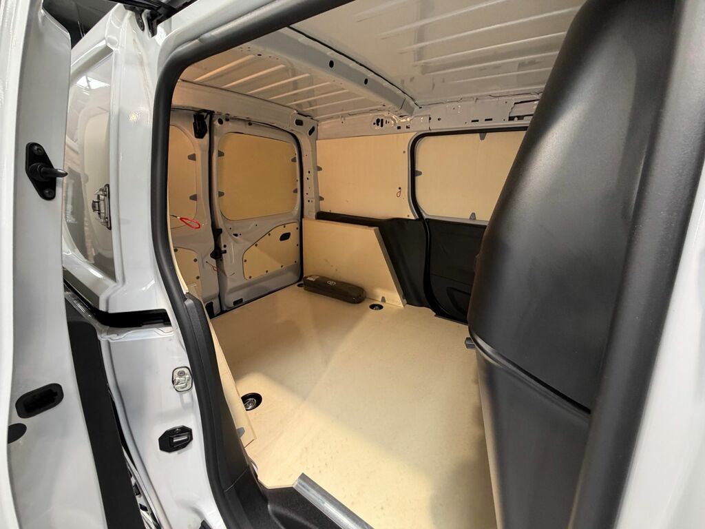 Toyota Proace City 1.5D 100 Active Van #18