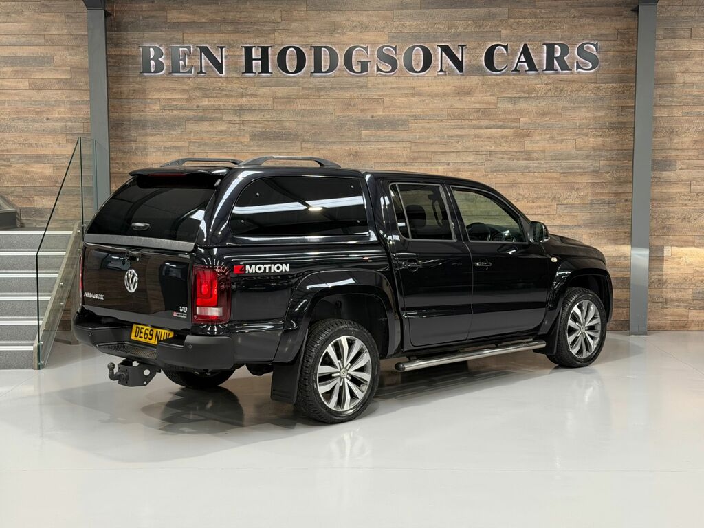 Volkswagen Amarok 3.0 Tdi V6 Aventura Black #3