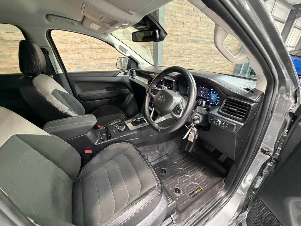 Volkswagen Amarok Dcab Pick Up Style 2.0 Tdi 205 4Motion Black #8