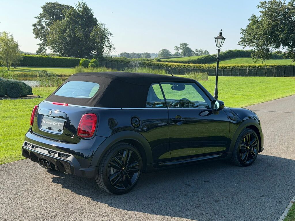 Mini Convertible 2.0 Cooper S Sport Black #4