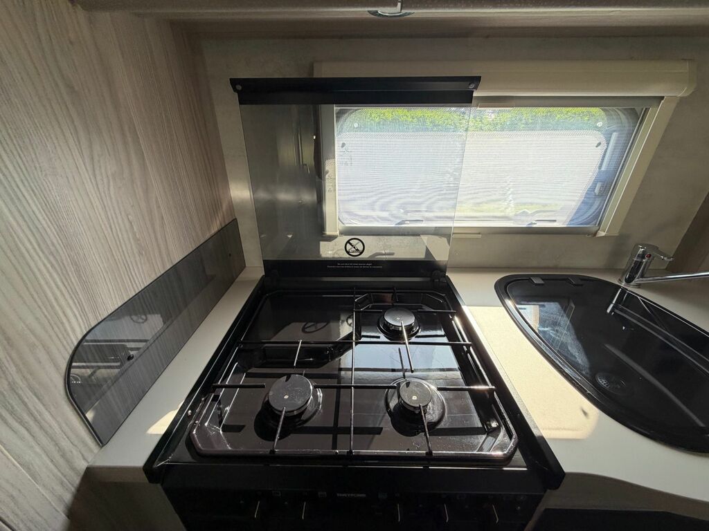 Peugeot Elddis Peugeot Elddis 115 White #4