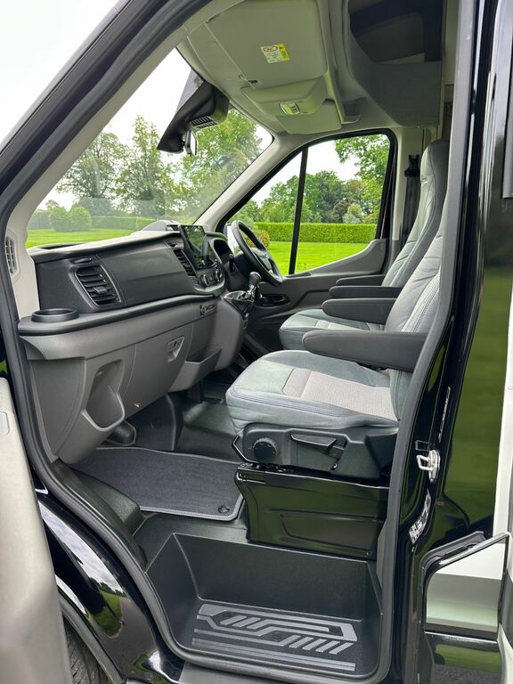 Ford Transit Custom Trail Transit 4 NL21JBE Black #2