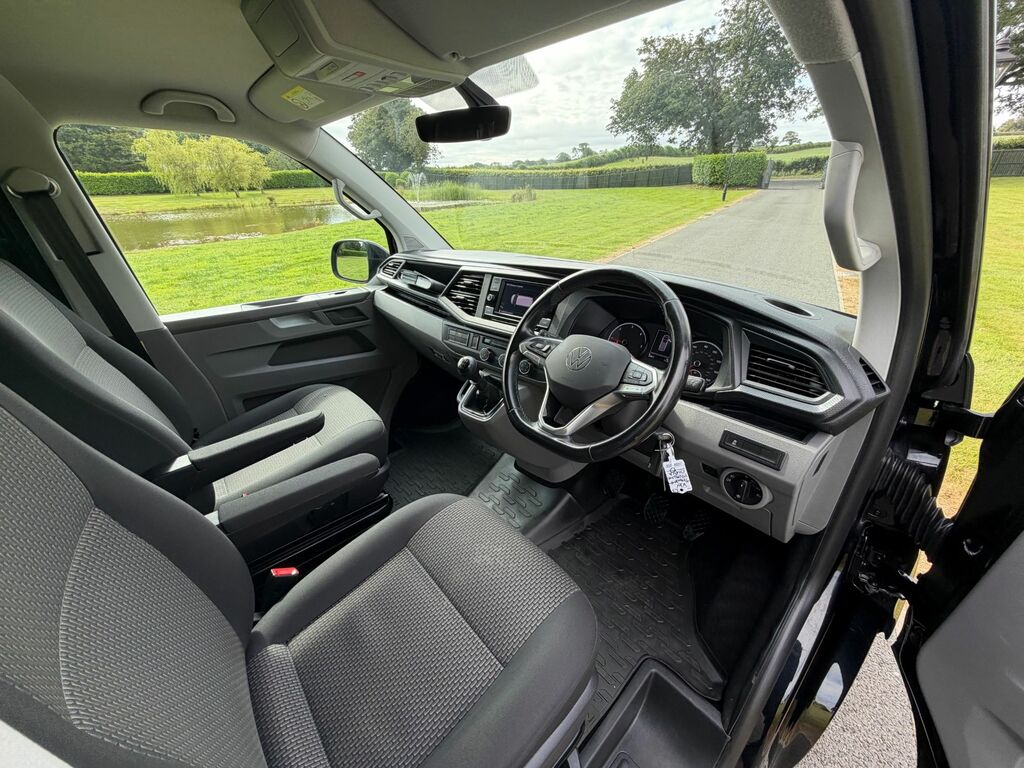 Volkswagen Transporter 2.0 Tdi T32 Highline Black #5