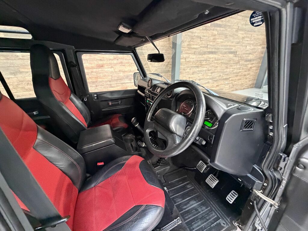 Land Rover Defender 110 2.2 Tdci Adventure Station Grey #4