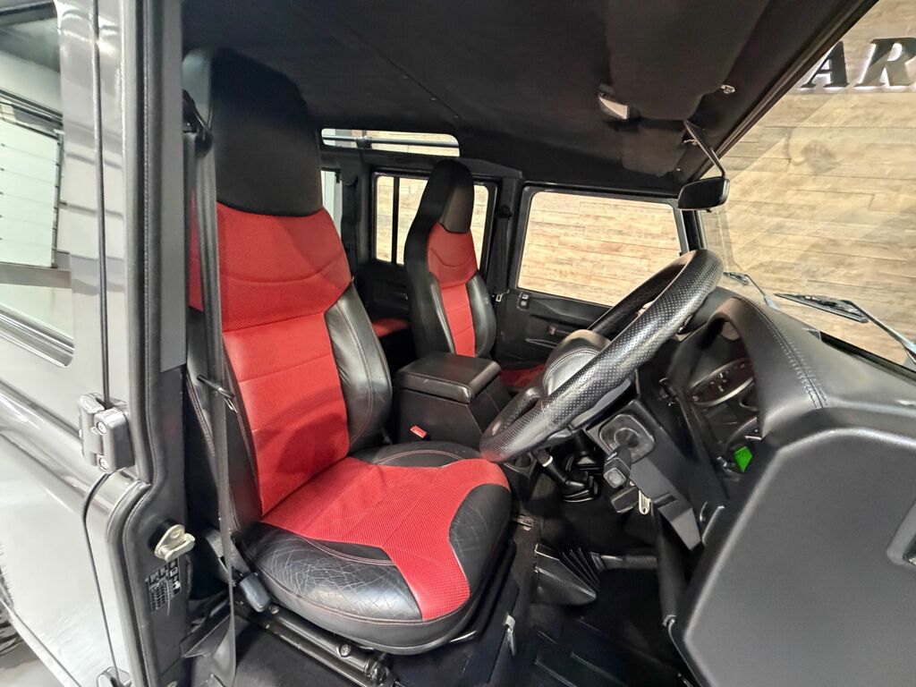 Land Rover Defender 110 2.2 Tdci Adventure Station Grey #5