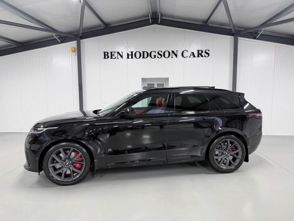 Land Rover Range Rover Velar 5.0 P550 Dynamic Black #3