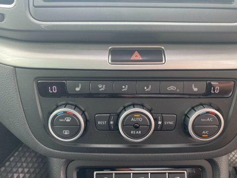 Volkswagen Sharan 2014 Volkswagen Sharannbsp1.4 Tsi Bluemotion Tech White #16