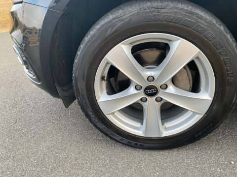 Audi Q5 2.0 Tfsi S Black #4