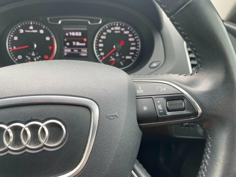 Audi Q3 1.4 Q3 S Black #23