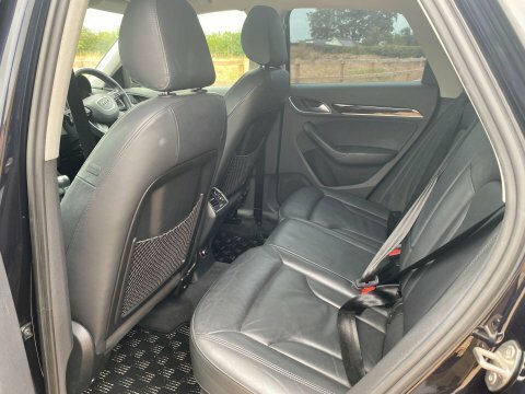 Audi Q3 1.4 Q3 S Black #13
