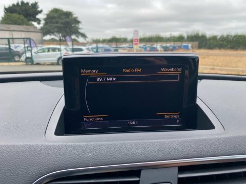Audi Q3 1.4 Q3 S Black #14