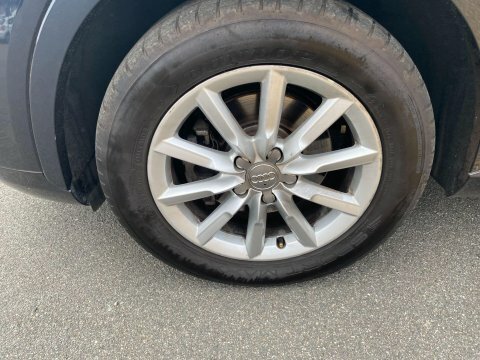 Audi Q3 2.0 Tfsi Se Blue #4
