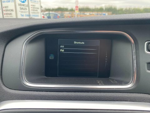 Volvo V40 2.0 D3 Silver #14