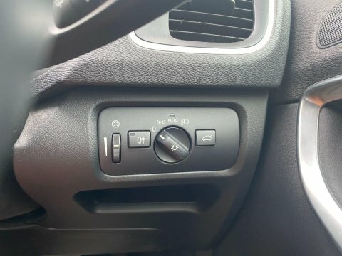 Volvo V40 2.0 D3 Silver #23