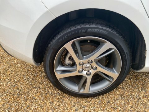 Volvo V40 2.0 D3 Silver #8