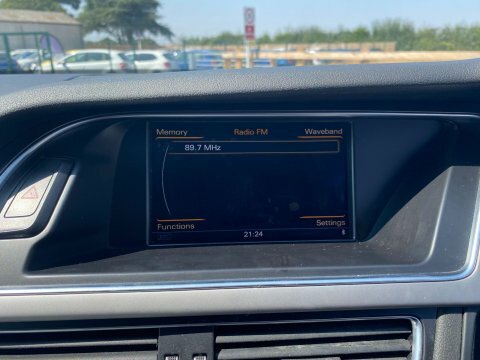 Audi A4 2.0 Tdi Ultra Se Technik Euro 6 Ss White #15