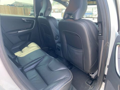 Volvo XC60 2014 64 2.4 Blue #11