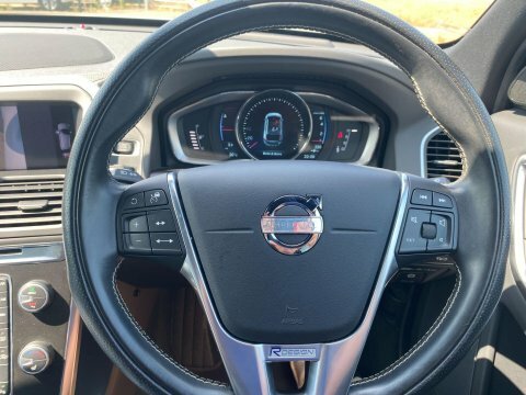 Volvo XC60 2014 64 2.4 Blue #22