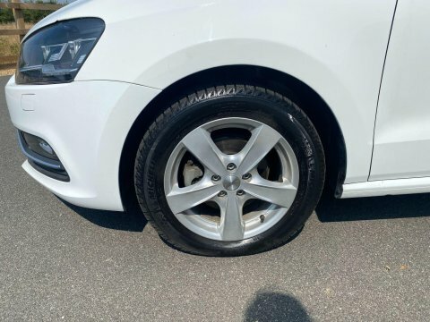 Volkswagen Polo 1.2 Tsi Bluemotion AU17EPZ White #4