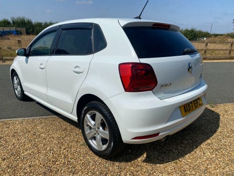 Volkswagen Polo 1.2 Tsi Bluemotion AU17EPZ White #5
