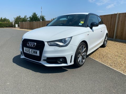 Audi A1 1.4 Tfsi Sport AU15EWW White #2