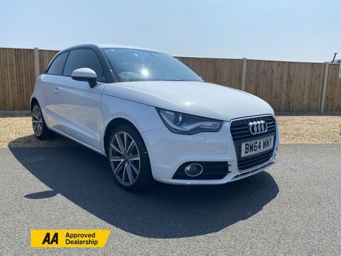 Audi A1 2014 1.4 Tfsi Cod Black Edition Sportback Petr White #1